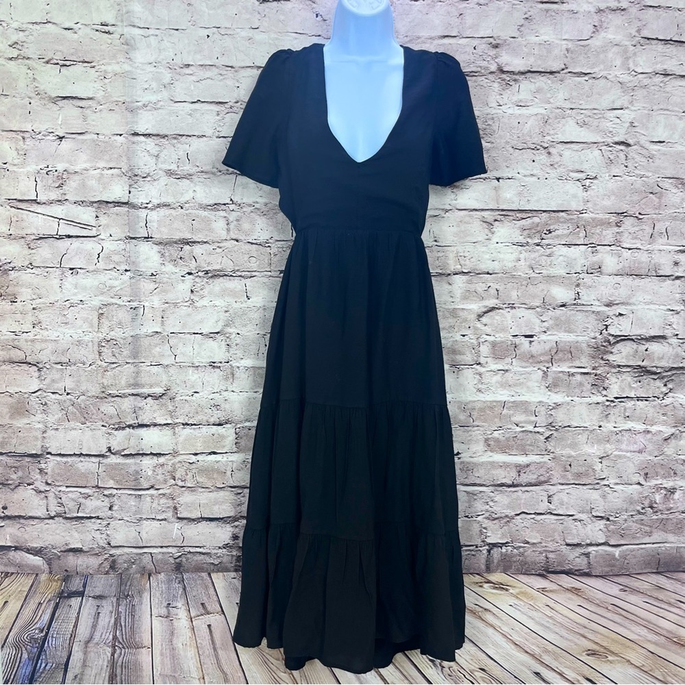 Lulus Black Backless Midi Dress. Tiered Ruffle Vneck Flutter Sleeves Siz…